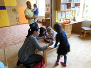 Odpolední zdravá svačinka s rodiči